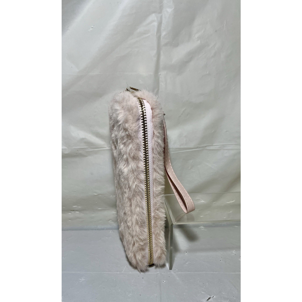 Icing Faux Fur wallet new pink